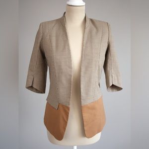 Stunning tailored H&M Blazer from Spain
